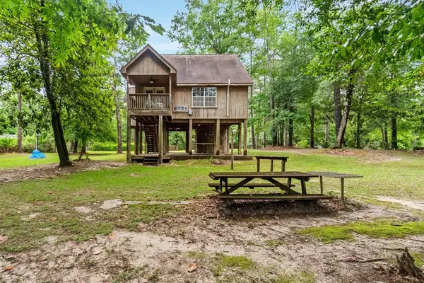 49 Elm Street, Poplarville, MS 39470