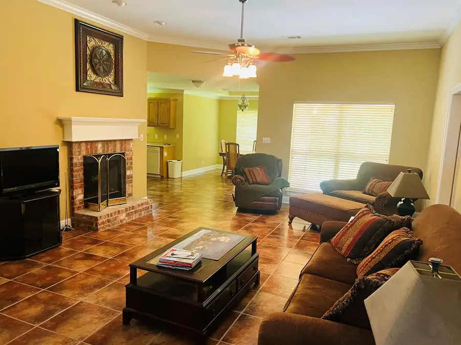 107 Tanglewood Dr., Carriere, MS 39426 - #2