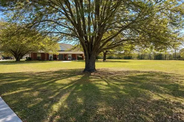 10 TIERRA LAGO DR, Carriere, MS 39426