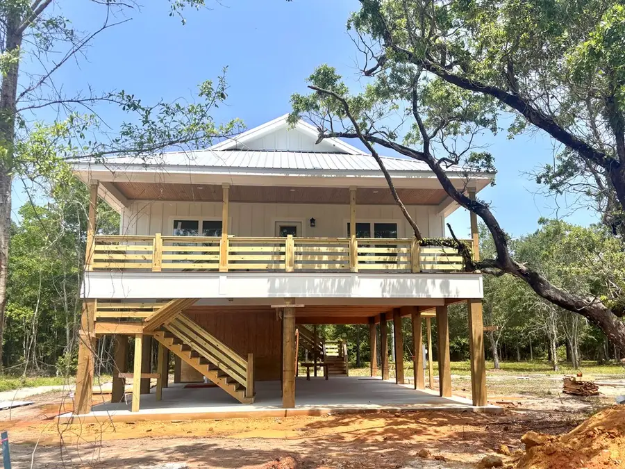 318 Hillcrest St, Waveland, MS 39576 - #3