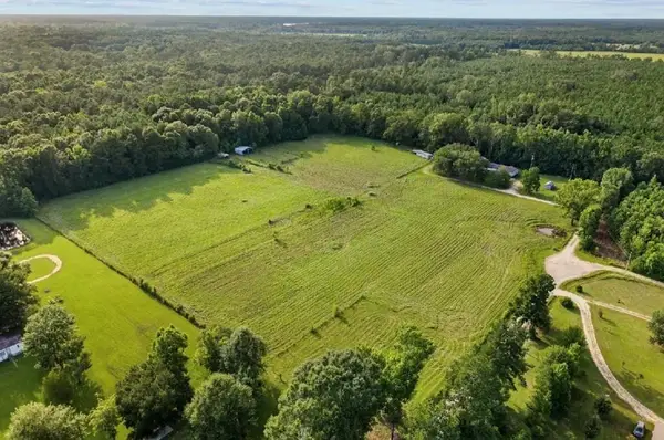 25 Rack Rd, Picayune, MS 39466