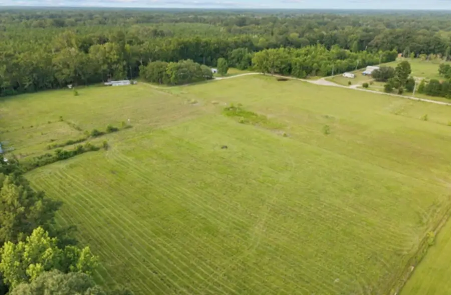 25 Rack Rd, Picayune, MS 39466 - #2