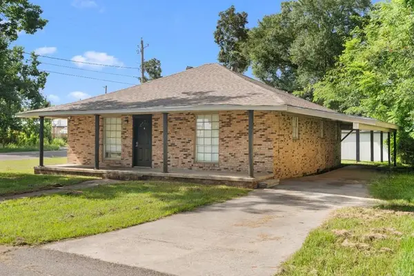 820 Wisteria, Picayune, MS 39466