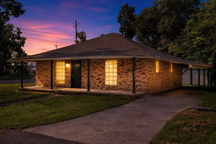 820 Wisteria, Picayune, MS 39466 - #3