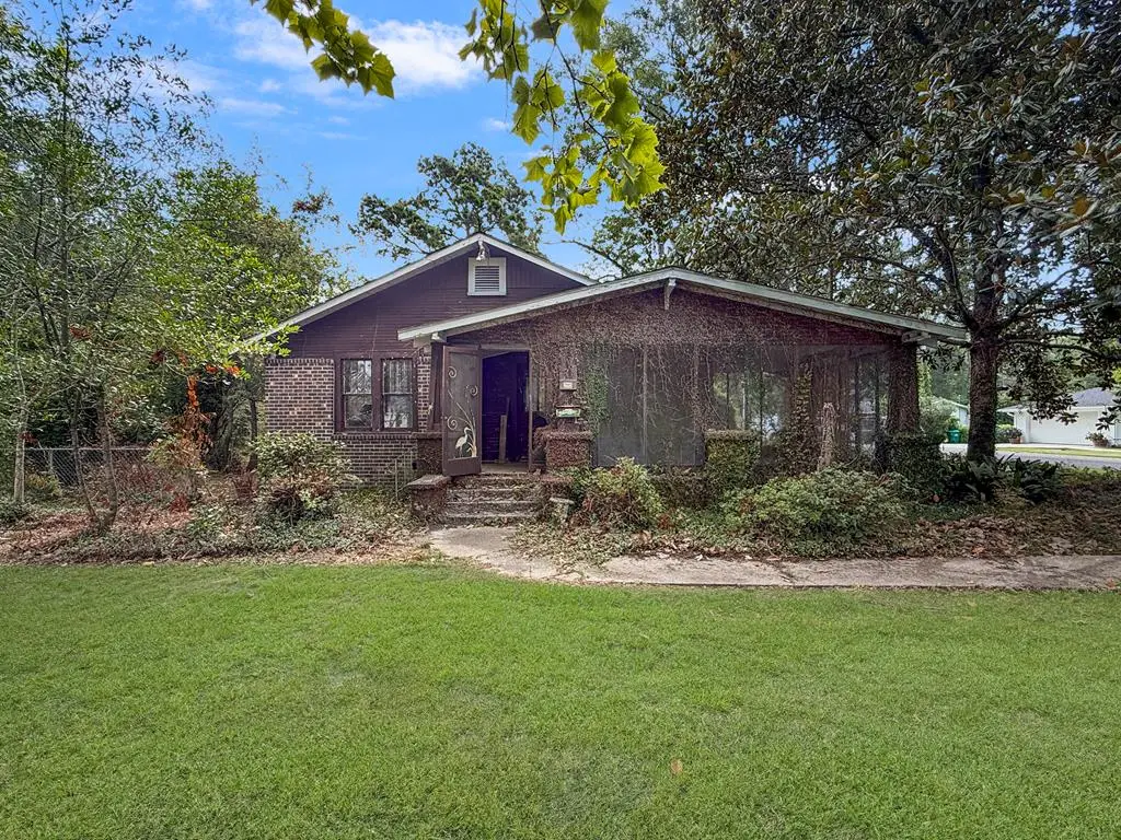 500 Pine Street, Picayune, MS 39466 - #1