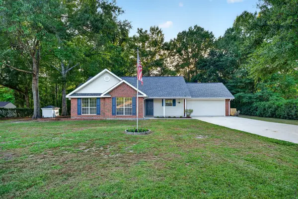 23 Ridge Crest, Picayune, MS 39466