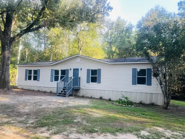 337 Sones Chapel Rd., Carriere, MS 39470