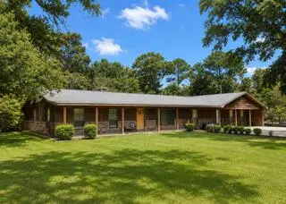 146 Camellia Dr, Lucedale, MS 39452 - #1