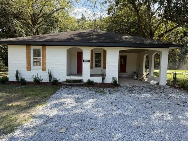 1906 East Canal St, Picayune, MS 39466