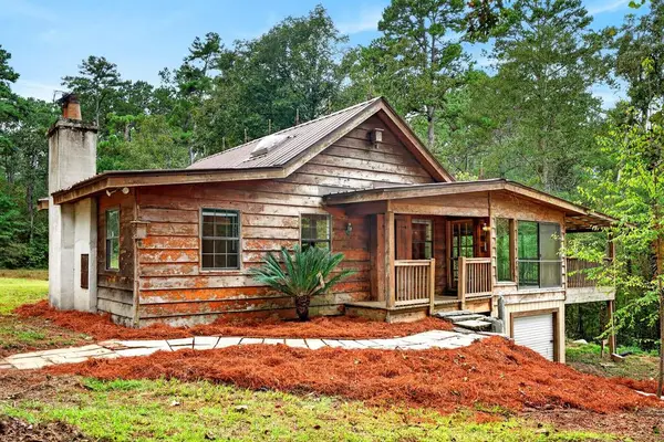 248 Albert Prince Rd, Picayune, MS 39466