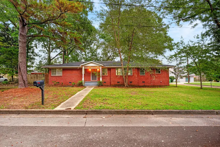305 S Pine, Poplarville, MS 39470 - #2