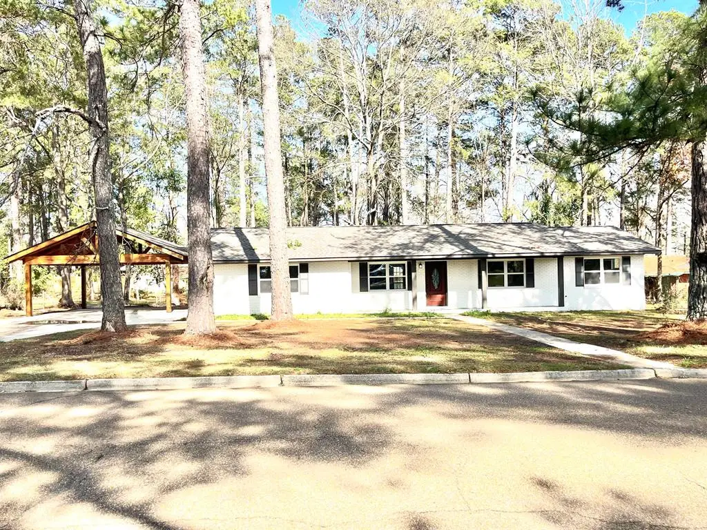 1336 Union St, Brookhaven, MS 39601 - Image #1