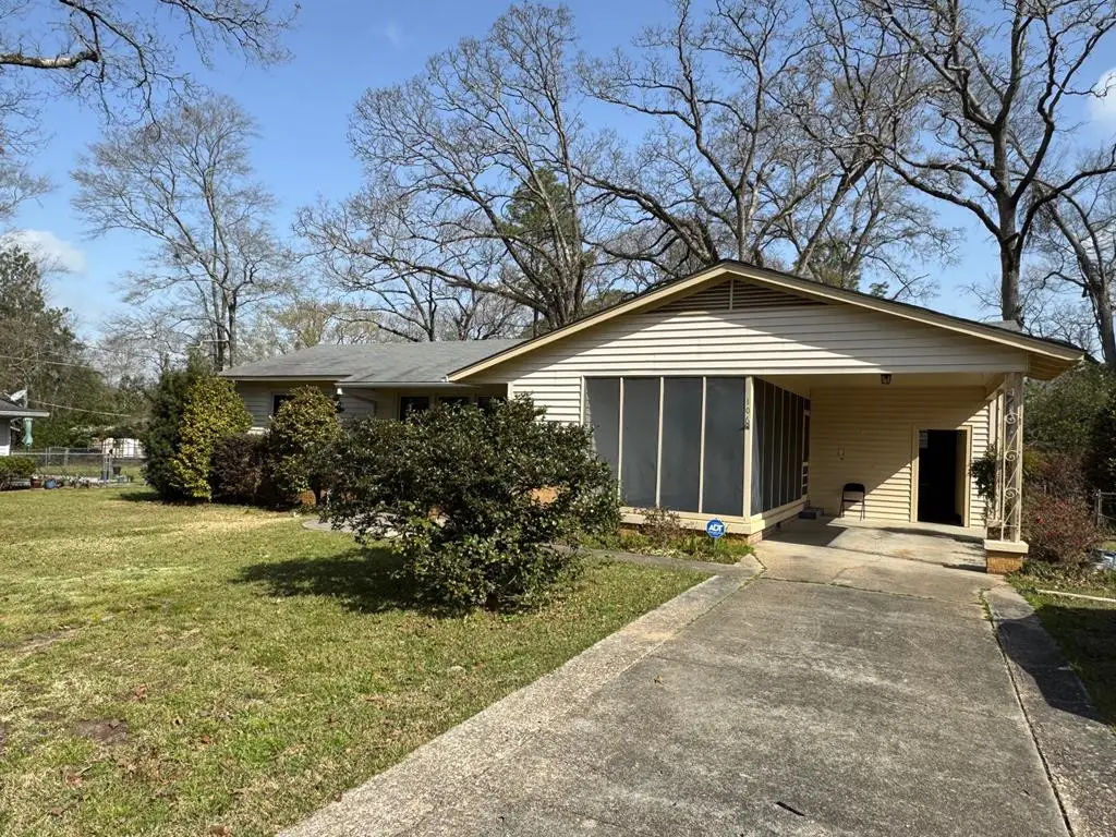 106 Shelly Drive, McComb, MS 39648 - Image #1