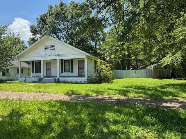124 S Lafayette Street, Centreville, MS 39631 - Image #2