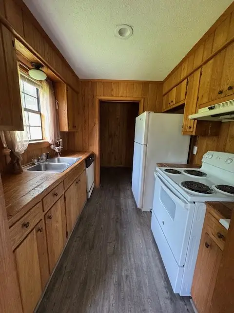 203 N Natchez Street, Woodville, MS 39669 - Image #3