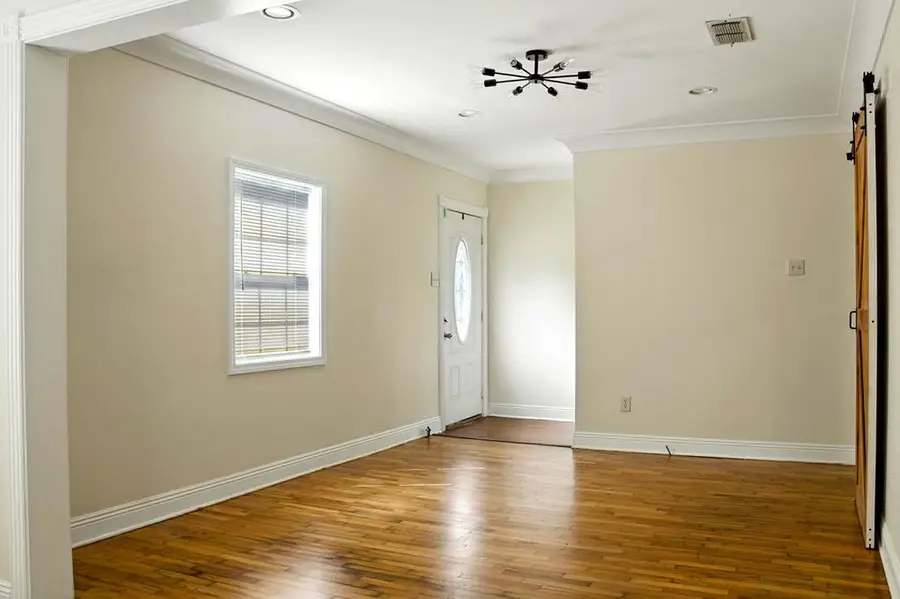 215 Peach Ave S, McComb, MS 39648 - Image #3