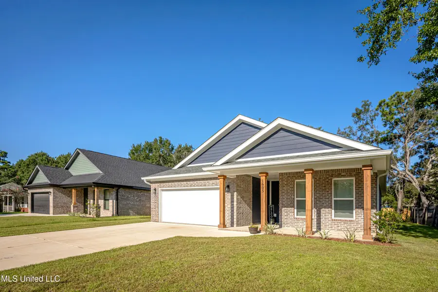 1605 S 9th Street, Ocean Springs, MS 39564 - Image #2