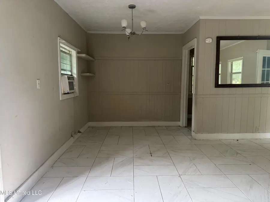 375 Lea Circle, Jackson, MS 39204 - Image #3
