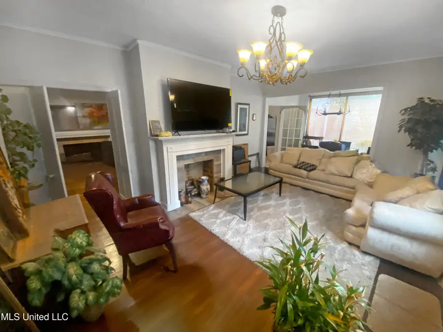 410 Alta Woods Boulevard, Jackson, MS 39204 - #3