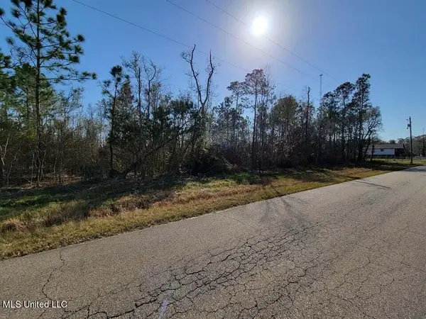 Lot 15-18 Tombigbee Street, Waveland, MS 39576