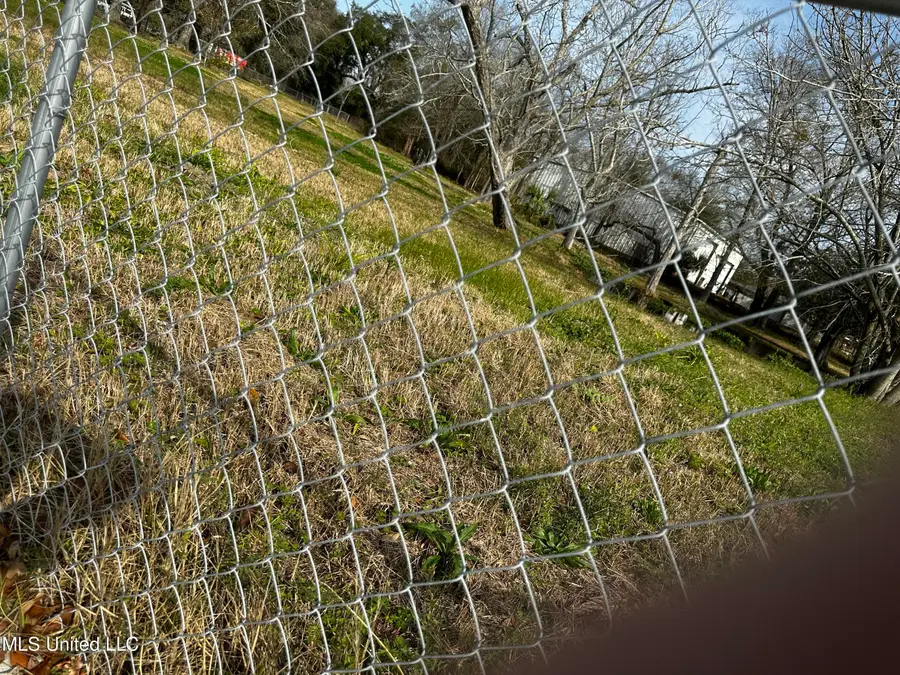 306 Crawford Street, Biloxi, MS 39530 - Image #3