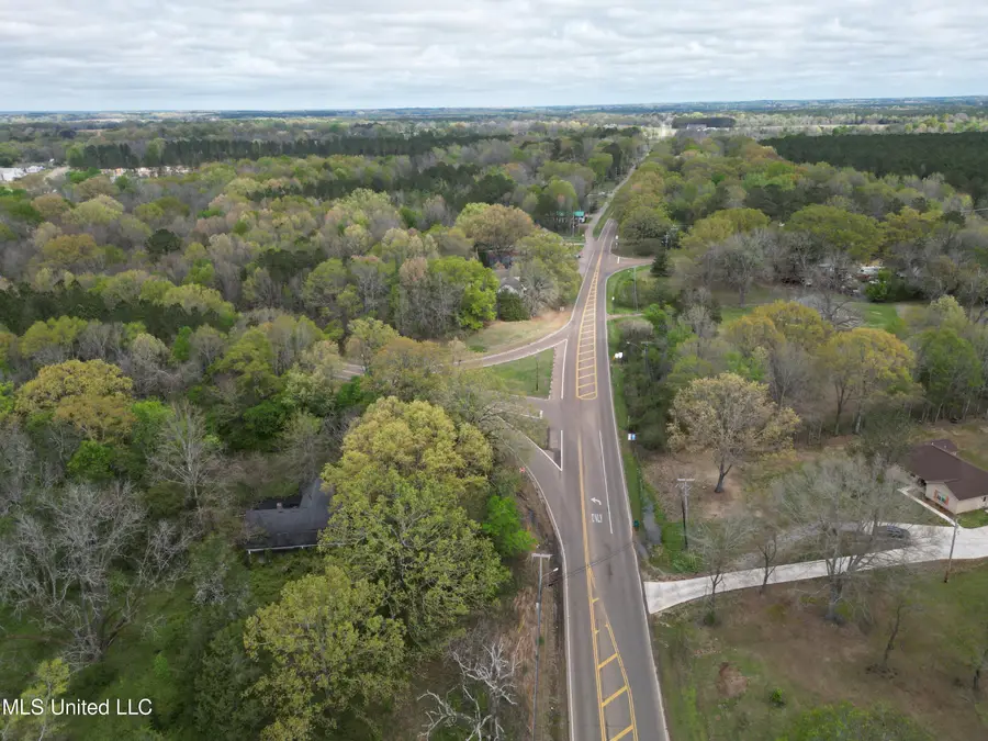 3591 Hwy 51, Madison, MS 39110 - #3