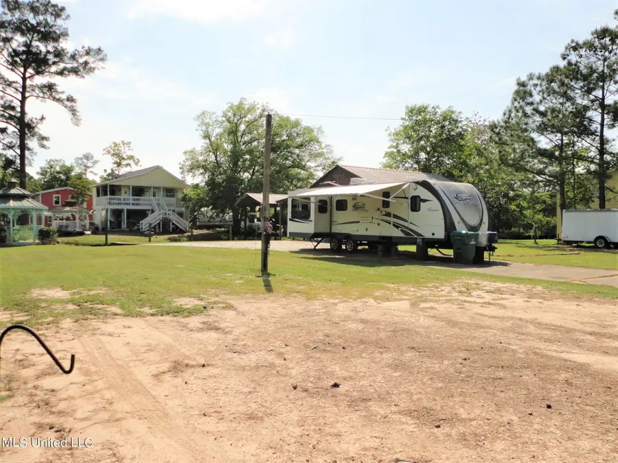 5007 Florida Street, Bay Saint Louis, MS 39520 - Image #2