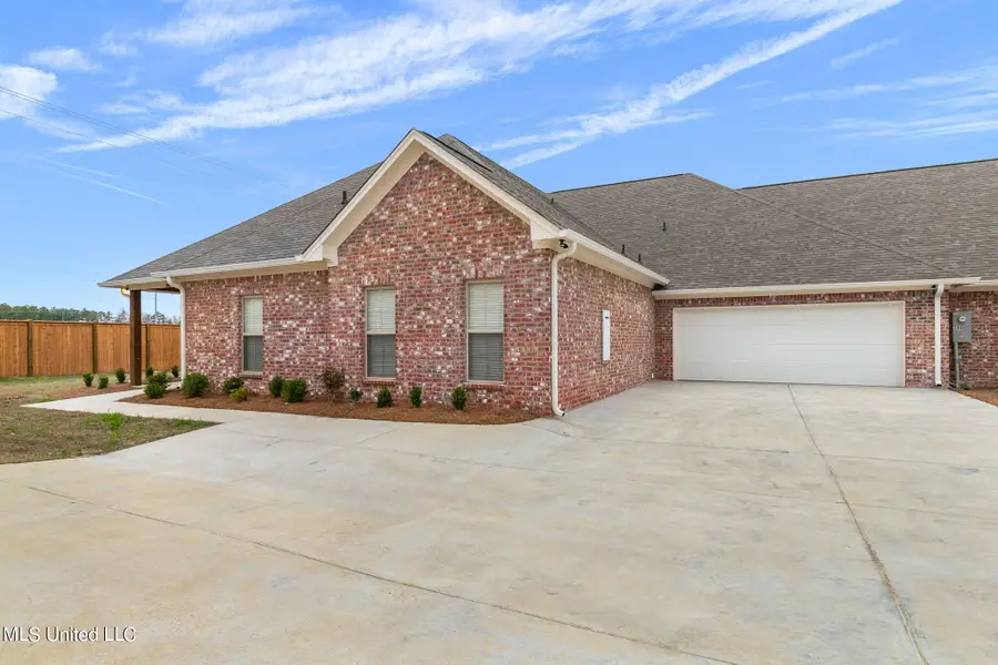 340 Freedom Ring Drive, Brandon, MS 39047 - Image #3