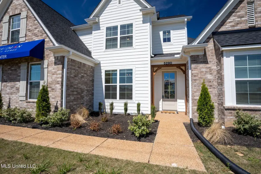 5290 Douglas Drive, Olive Branch, MS 38654 - Image #2