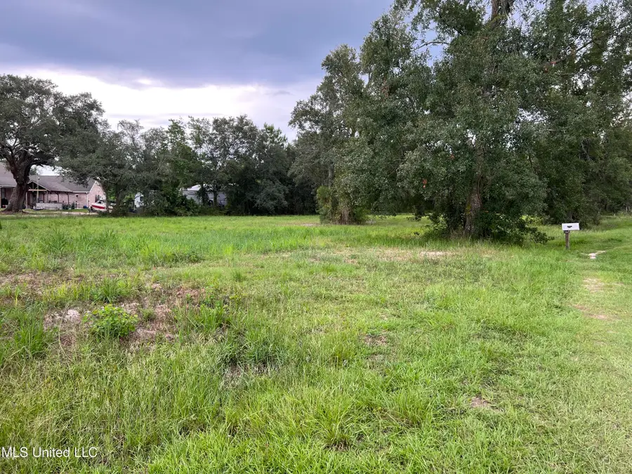 Lasalle Boulevard, Bay Saint Louis, MS 39520 - Image #2