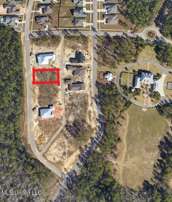 12482 Westwood Place, Gulfport, MS 39503