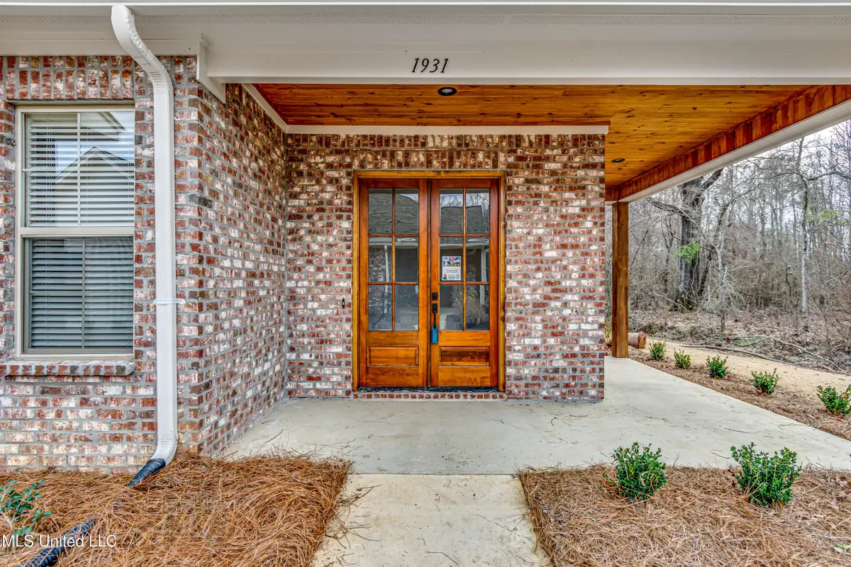 1931 Freedom Ring Drive, Brandon, MS 39047 - Image #1