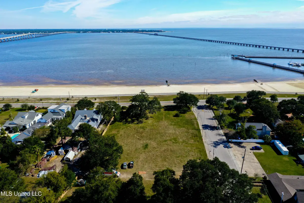 400 N Beach Boulevard, Bay Saint Louis, MS 39520 - Image #1