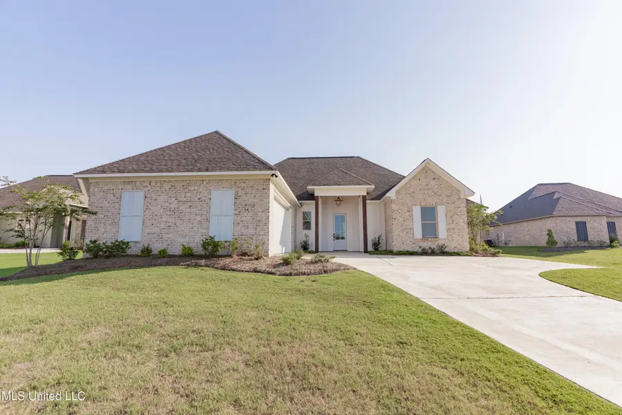 112 Catherine Boulevard, Clinton, MS 39056 - Image #2