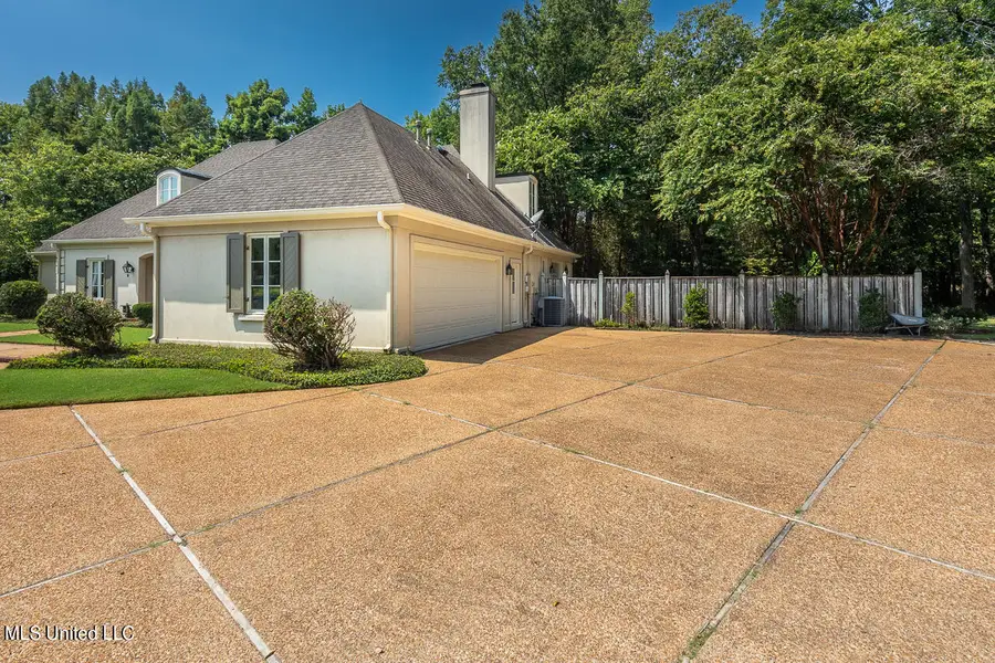 9 Oak Knoll Drive, Clarksdale, MS 38614 - Image #3