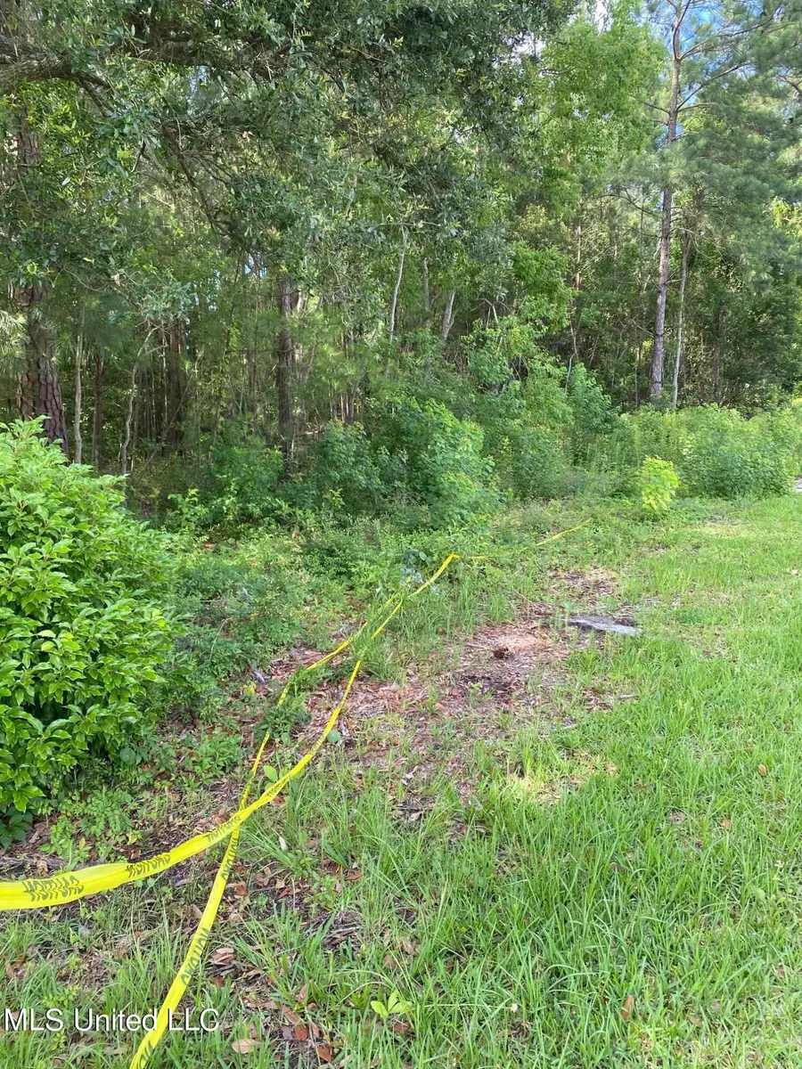 16005 Lemoyne Boulevard, Biloxi, MS 39532 - Image #2