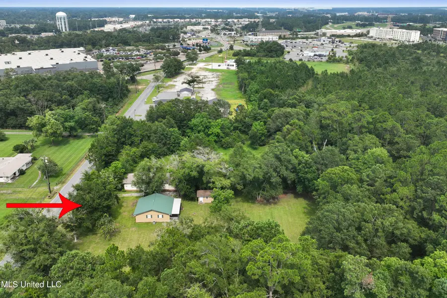 16027 Landon Road, Gulfport, MS 39503 - Image #2