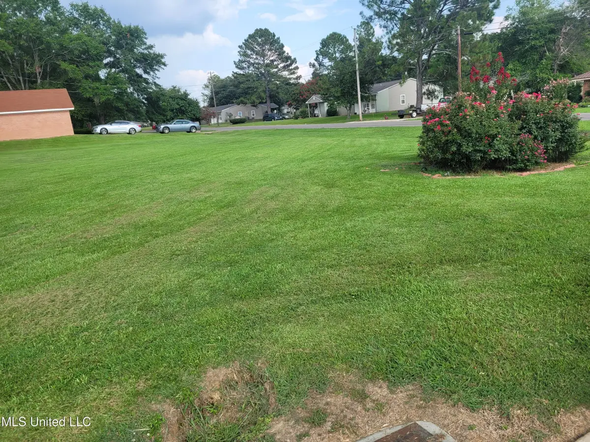 700 Wayne Drive, Canton, MS 39046 - Image #1