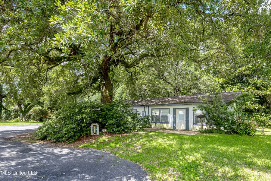 14101 Lemoyne Boulevard, Biloxi, MS 39532 - Image #2
