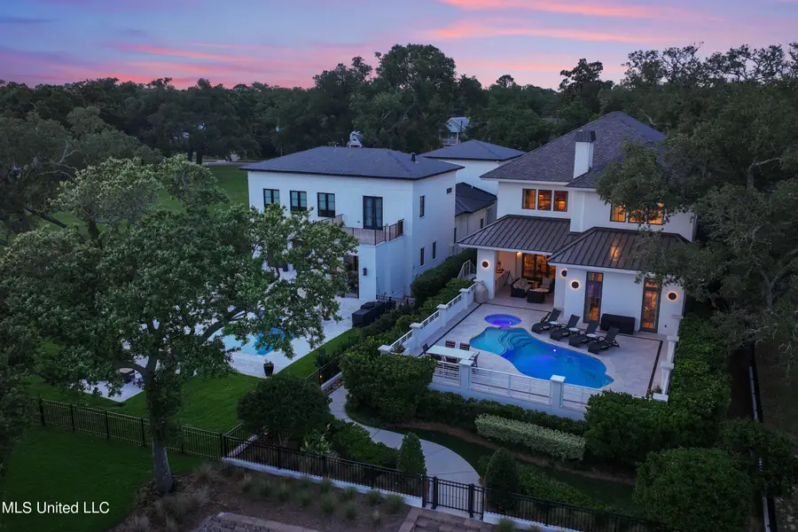 922 E Beach Boulevard, Gulfport, MS 39501 - Image #2