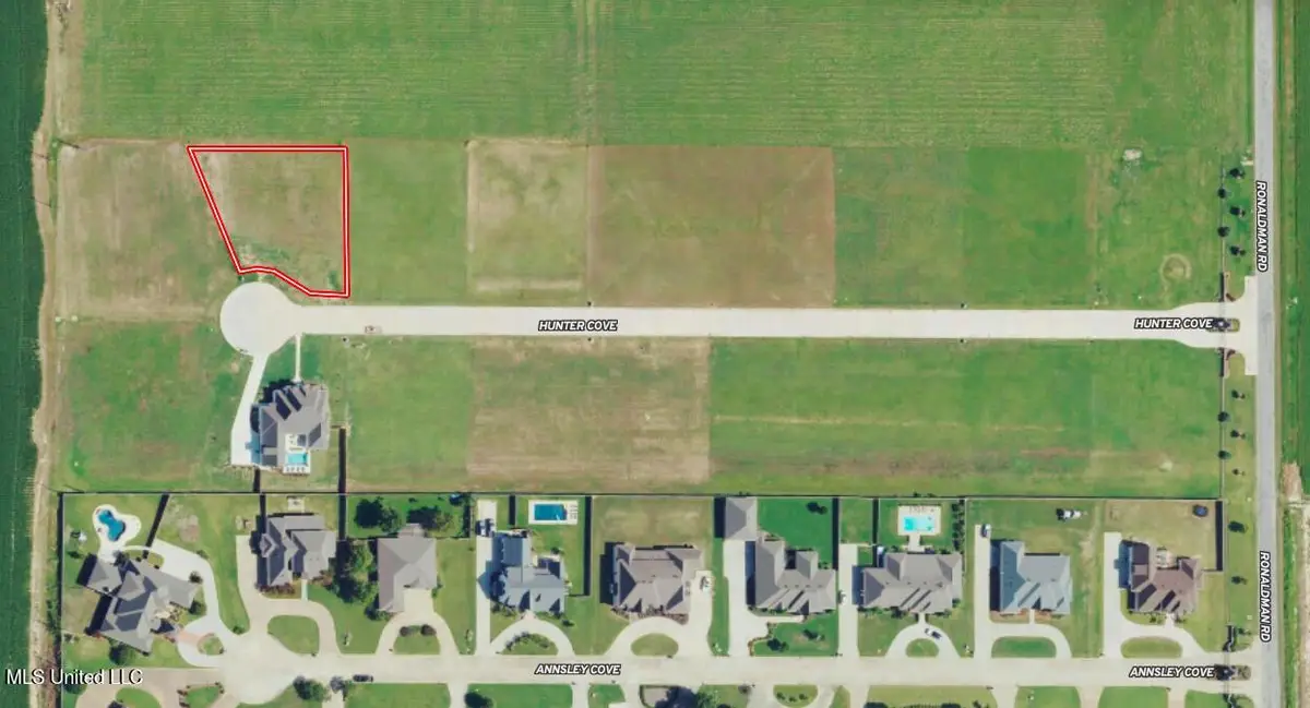 Chatmoss 2nd Lot 8, Cleveland, MS 38732 - #1