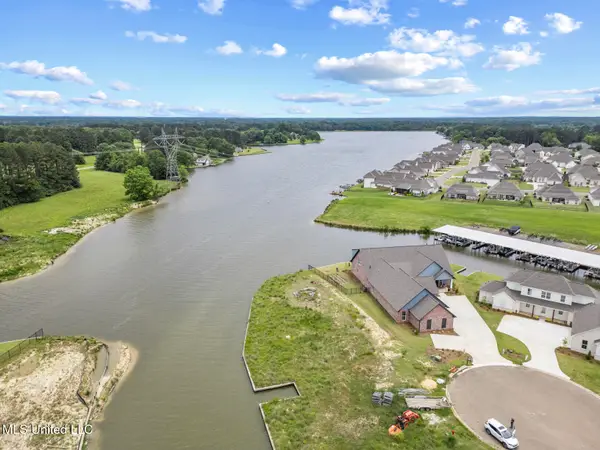 102 Harbour Landing Landing, Madison, MS 39110