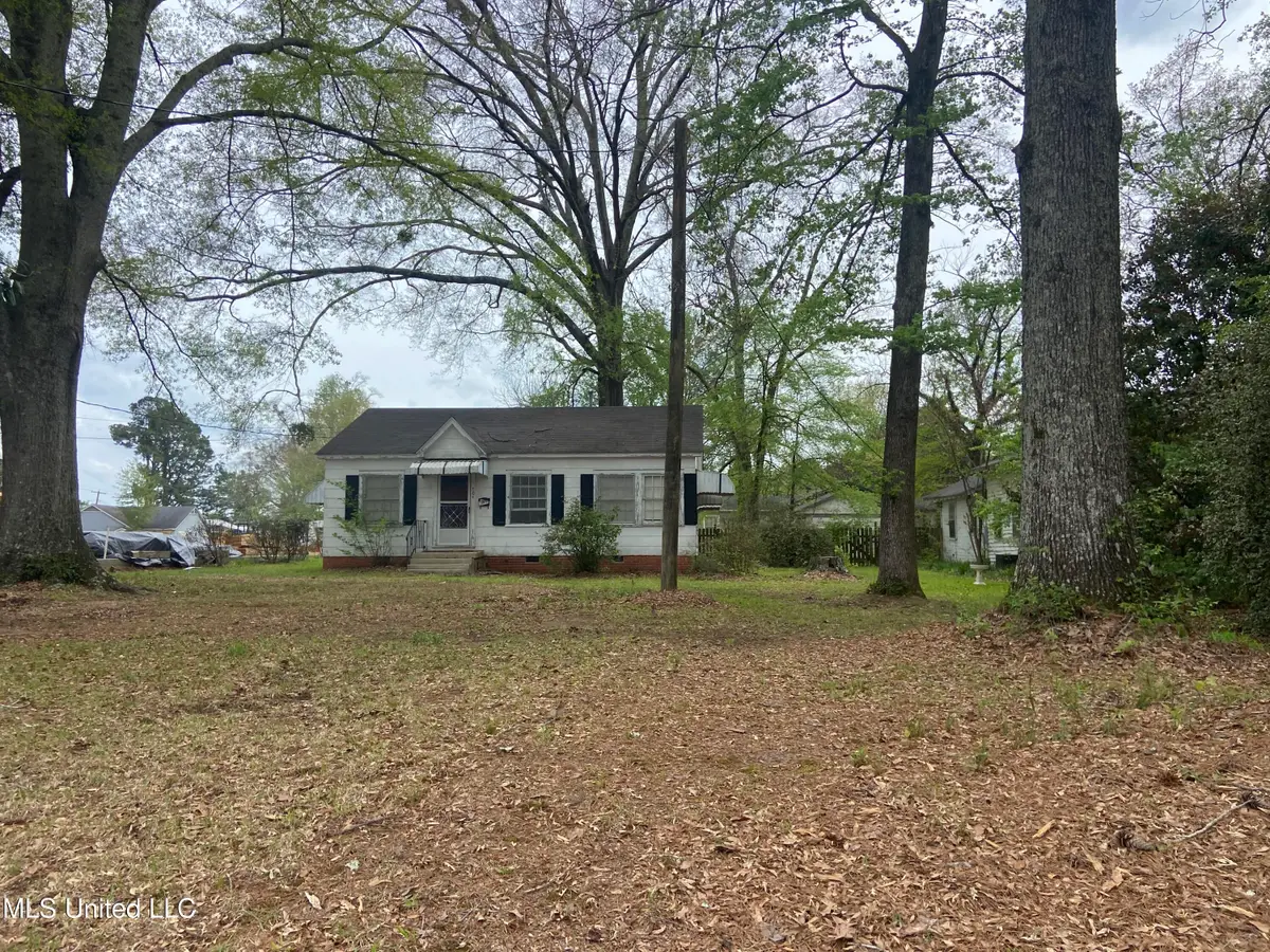 704 E Jackson Road, Union, MS 39365 - Image #1
