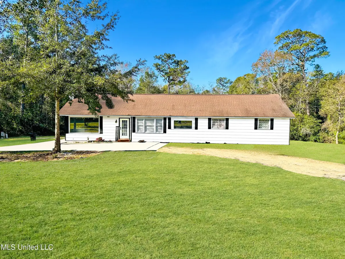 27019 Leetown Road, Picayune, MS 39466 - #1