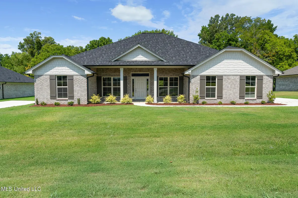 7723 Mary Mccoy Drive, Horn Lake, MS 38637 - Image #1