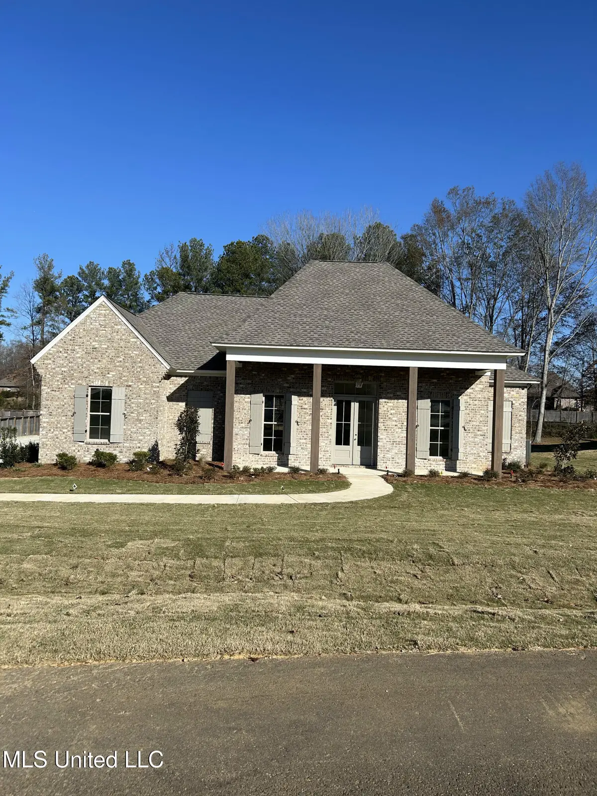 302 Lois Court, Madison, MS 39110 - Image #1