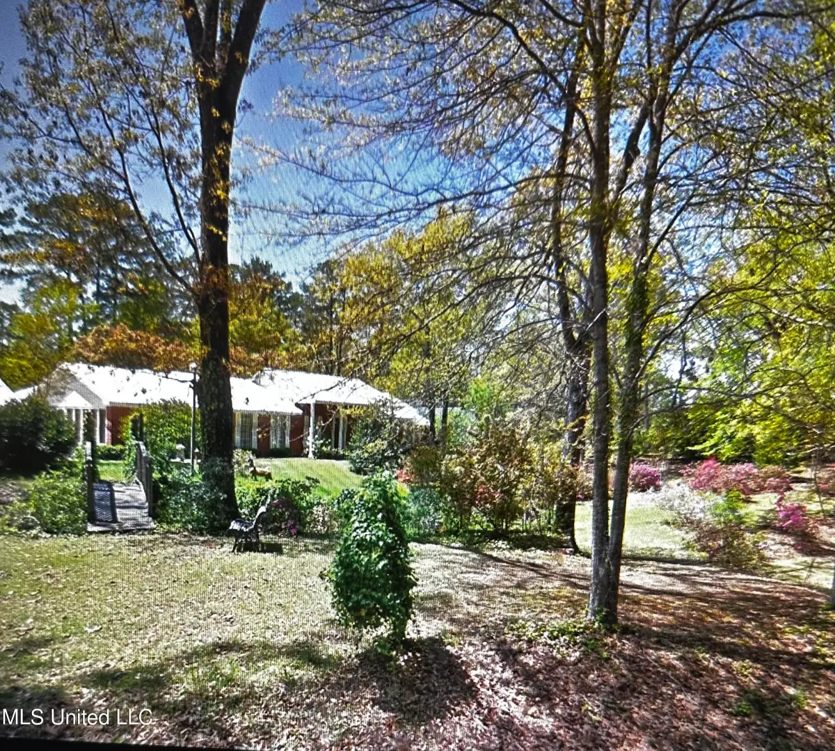 231 Zelma Lane, Florence, MS 39073 - Image #1