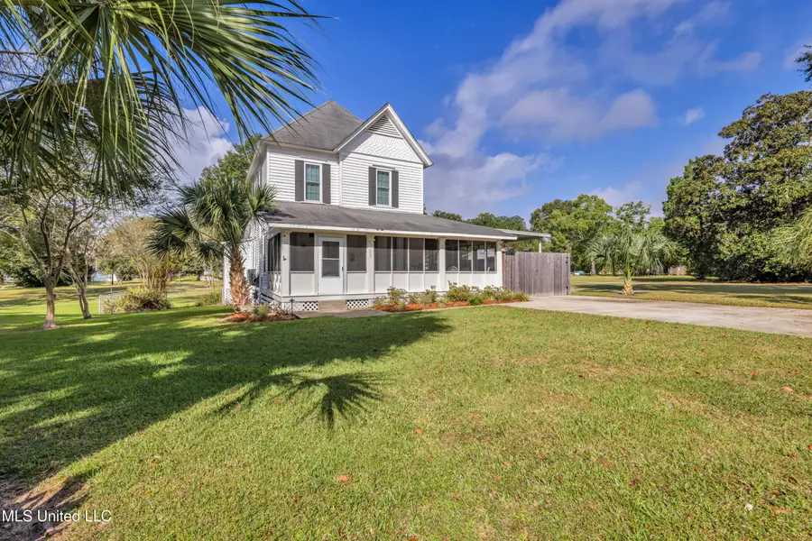 1009 Resca De La Palma Street, Pascagoula, MS 39567 - Image #3
