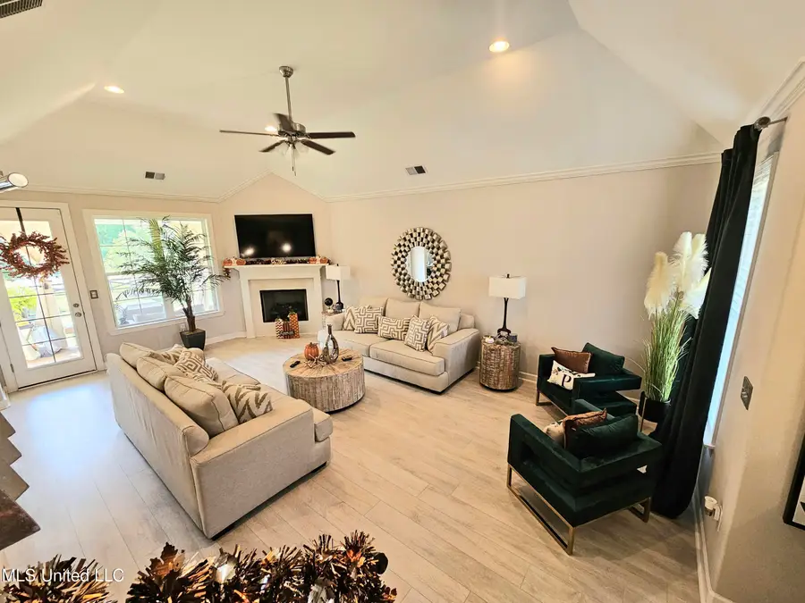 5022 Kensington Creek Drive, Southaven, MS 38672 - Image #3