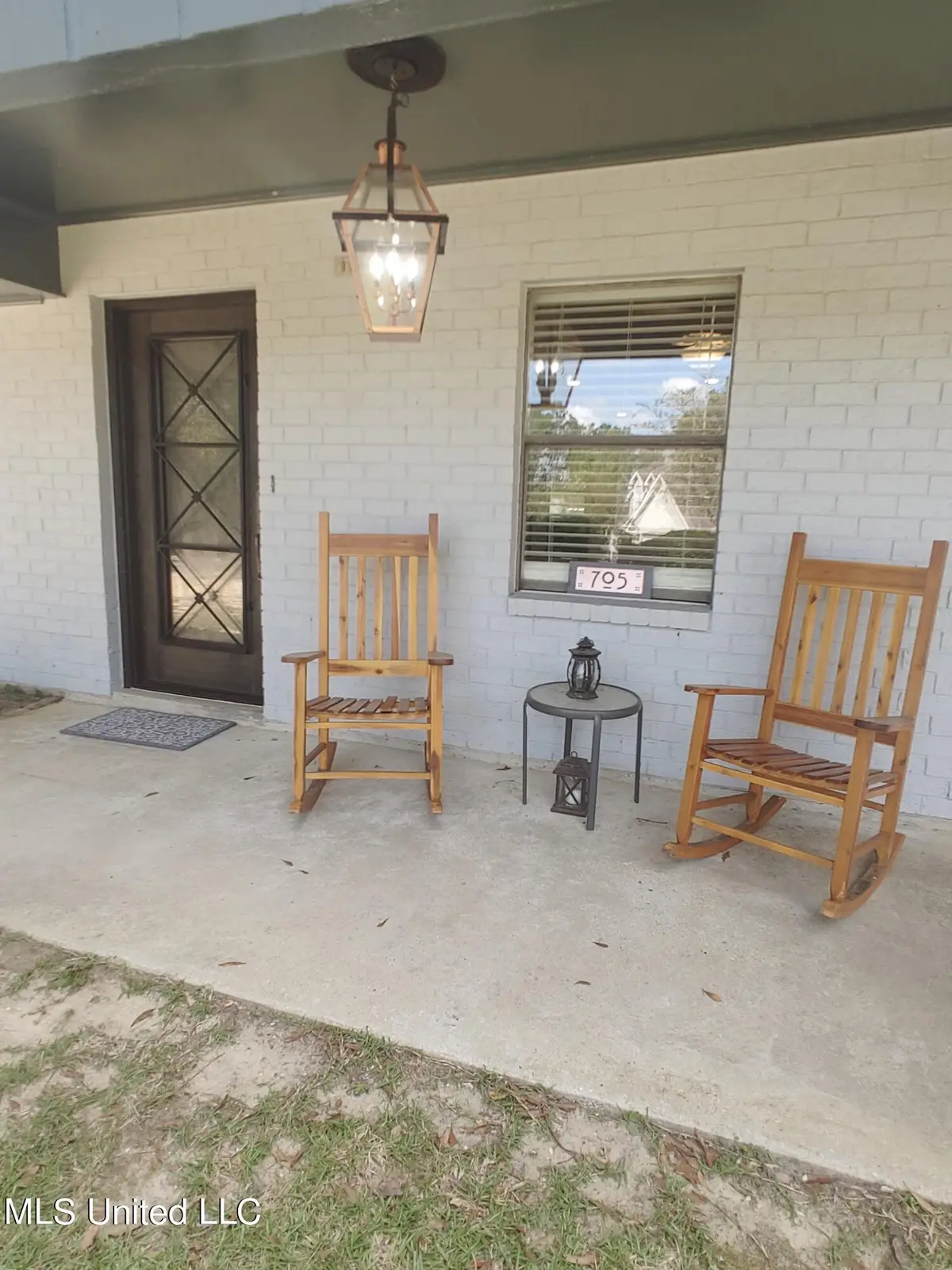 705 E Lakeshore Drive, Carriere, MS 39426 - Image #1